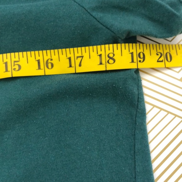 Nike women too shirt - Picture 5 of 6